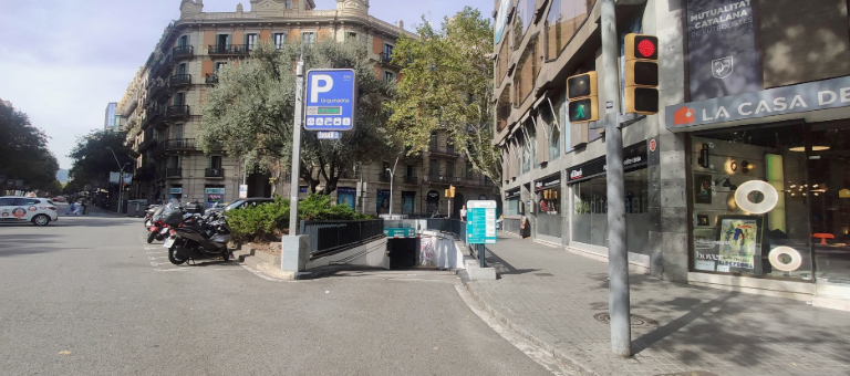 Parking Saba Bamsa Plaça Urquinona - Barcelona